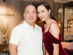 Minh Khang là chồng của ai? 1 Minh Khang là chồng của ai?